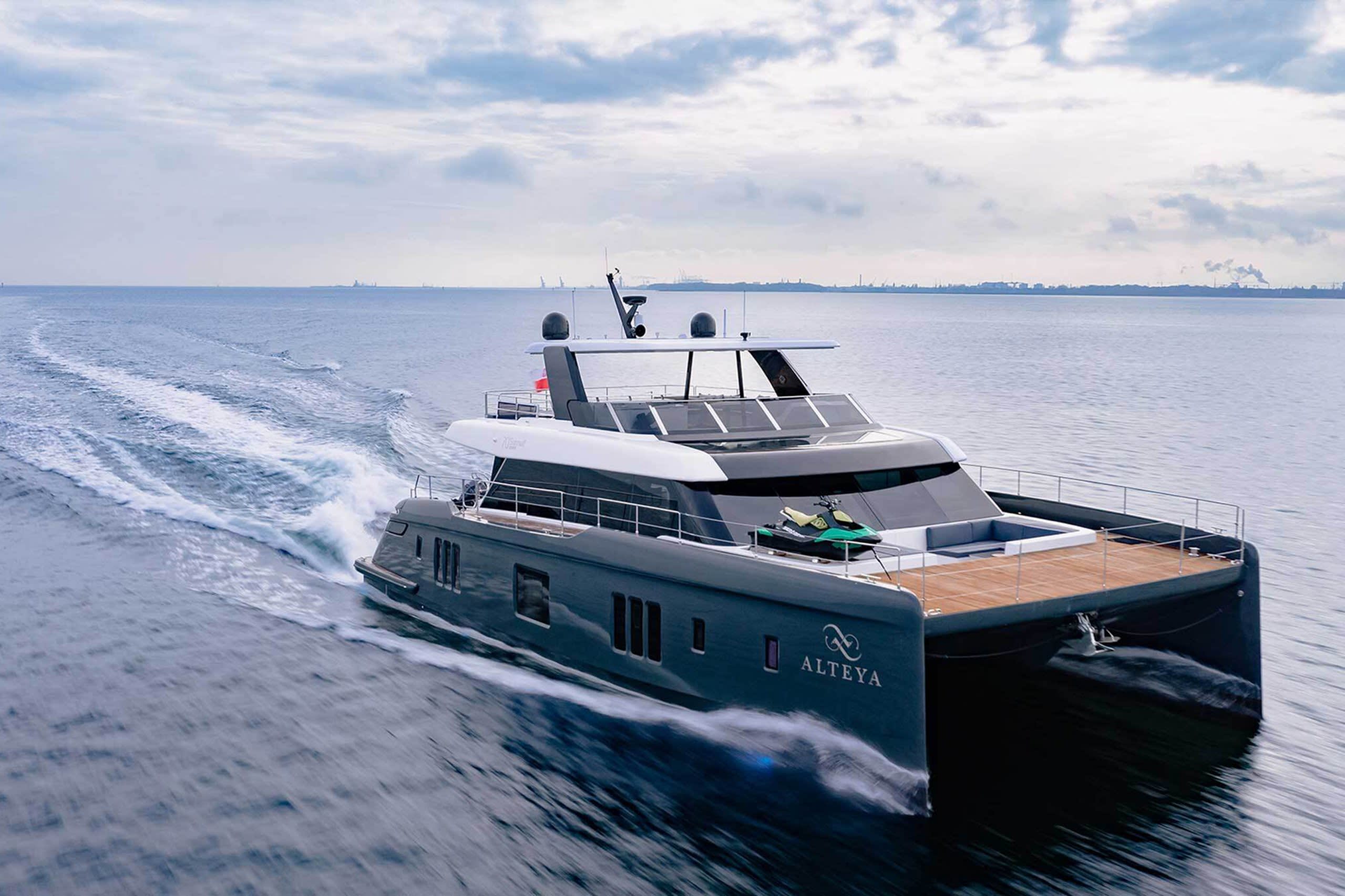 70 Sunreef Power