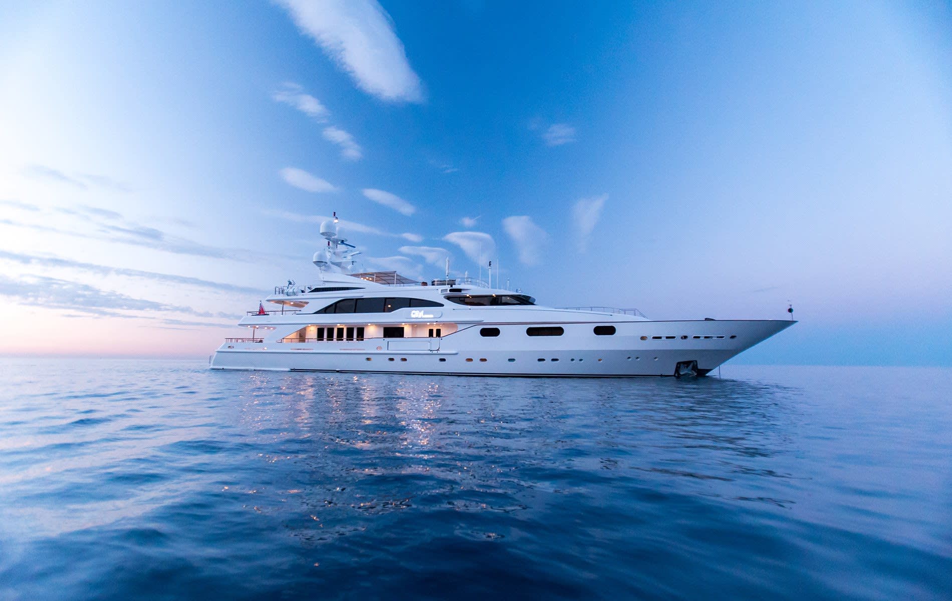 Qm of London
