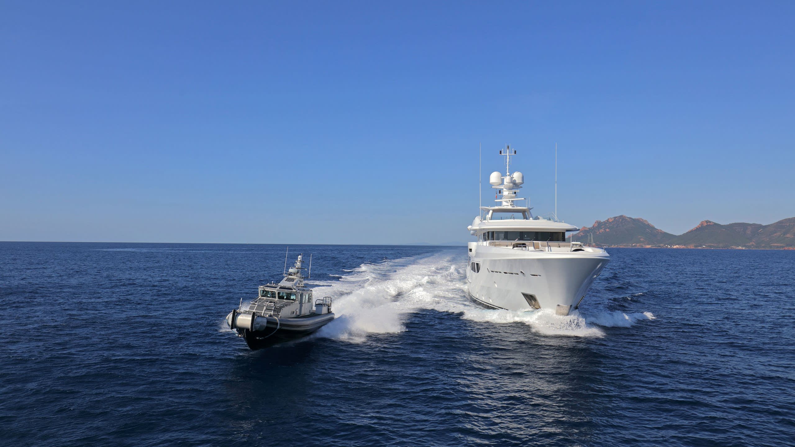 High-Speed Tender